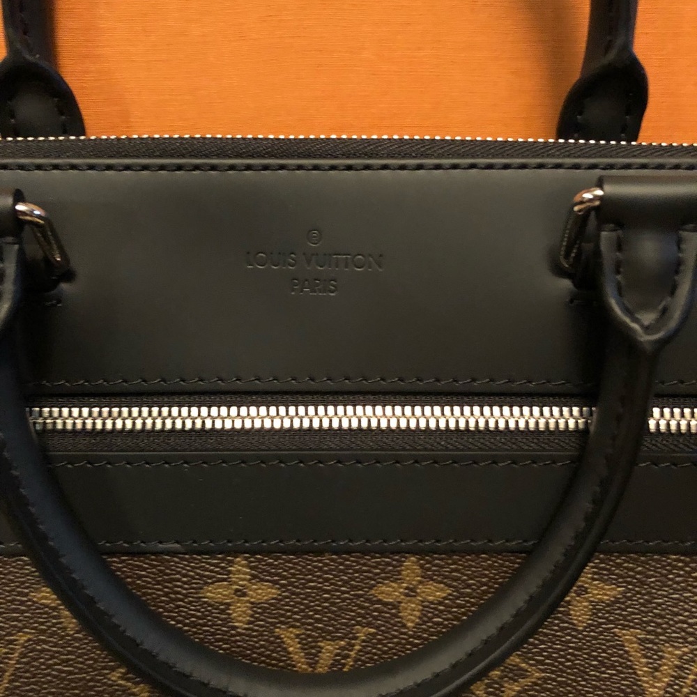 Sold 💰 ! Louis Vuitton Porte documents jour - Picture 2 of 7